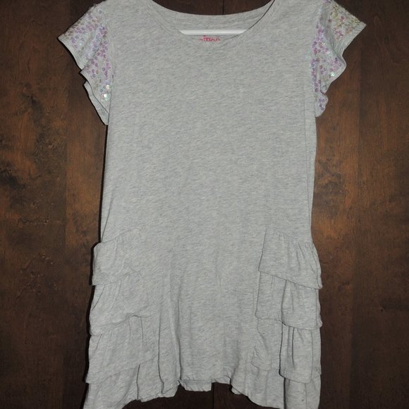 Basic Editions Bundle of 3 Cap Sleeve, Sequin Embellished & Ruffle Bottom Tunics - Picture 2 of 4